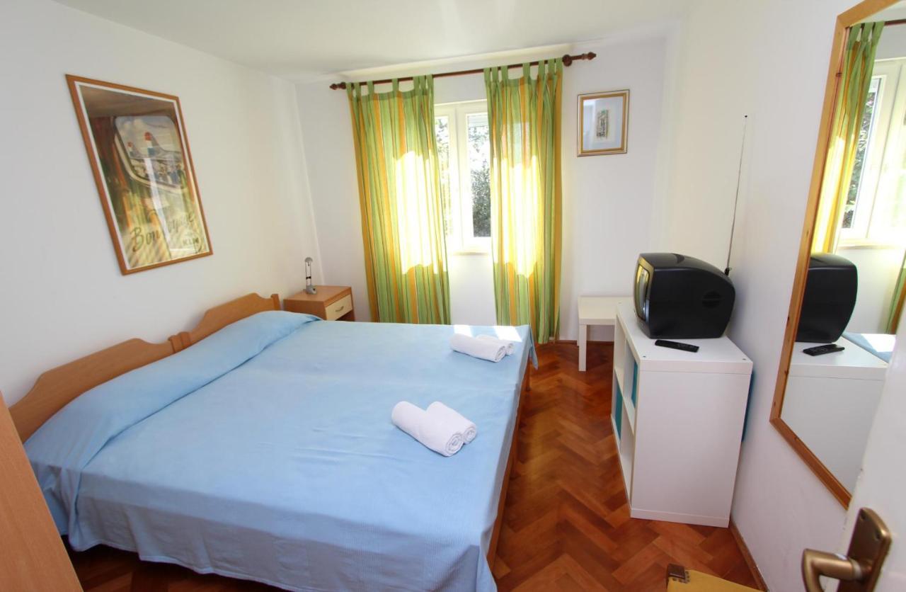Apartment Maestral 로비니 외부 사진